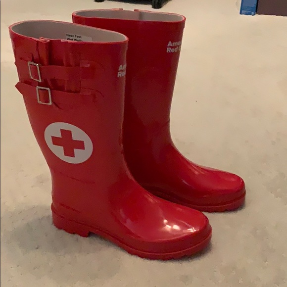 cross rain shoes